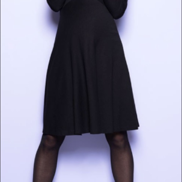 Isabella Oliver Maternity Dress NWOT - Picture 9 of 9